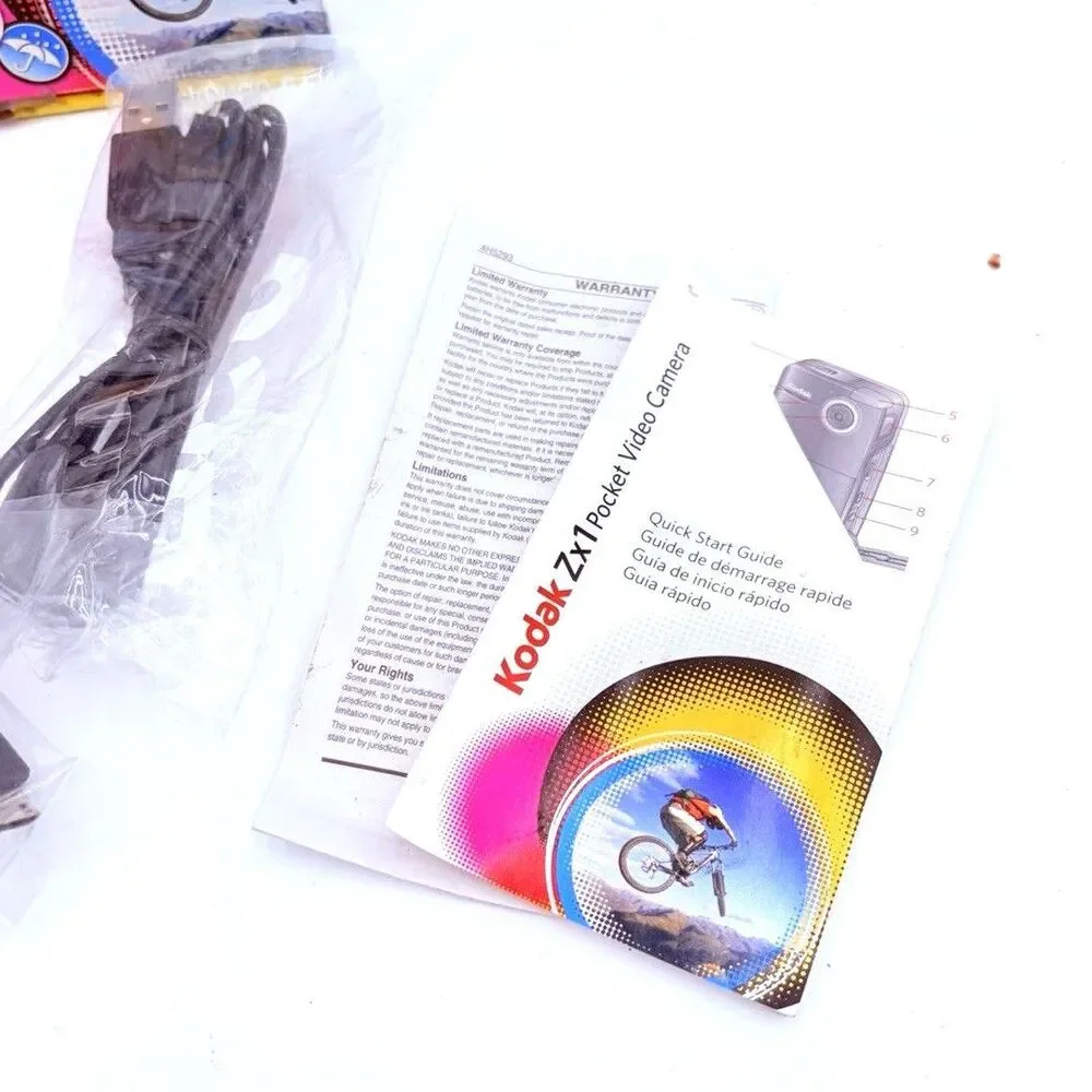 Kodak Zx1 HD Pocket Video Camera Camcorder 720p w/ Box Cables Manual